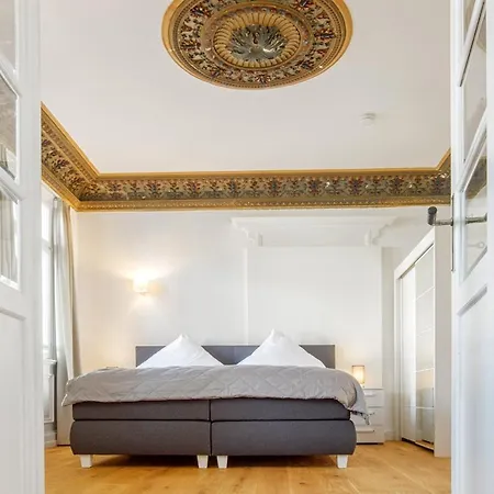 Gutshaus No1 Apartment
